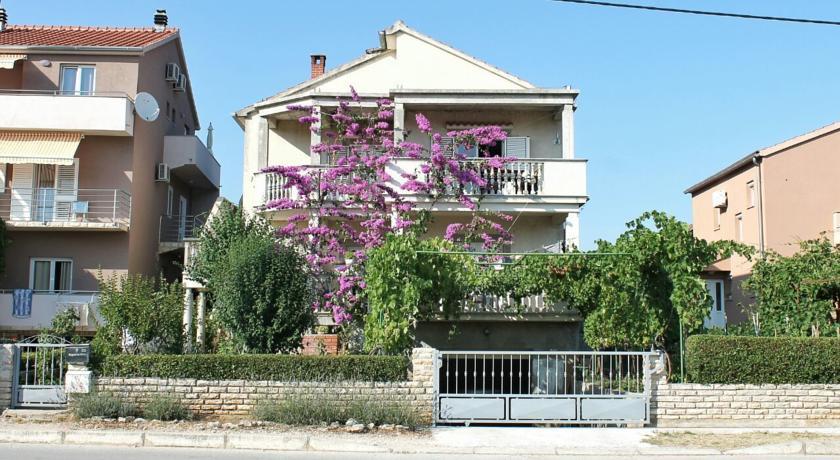 Apartment Klara Biograd Na Moru Habitación foto
